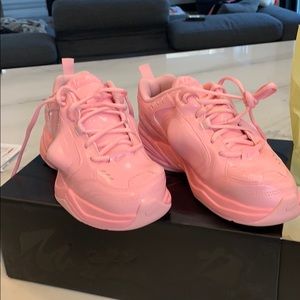 nike air monarch limited edition 